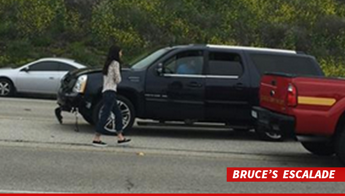 0207-sub-bruce-janner-escalade-twitter-8