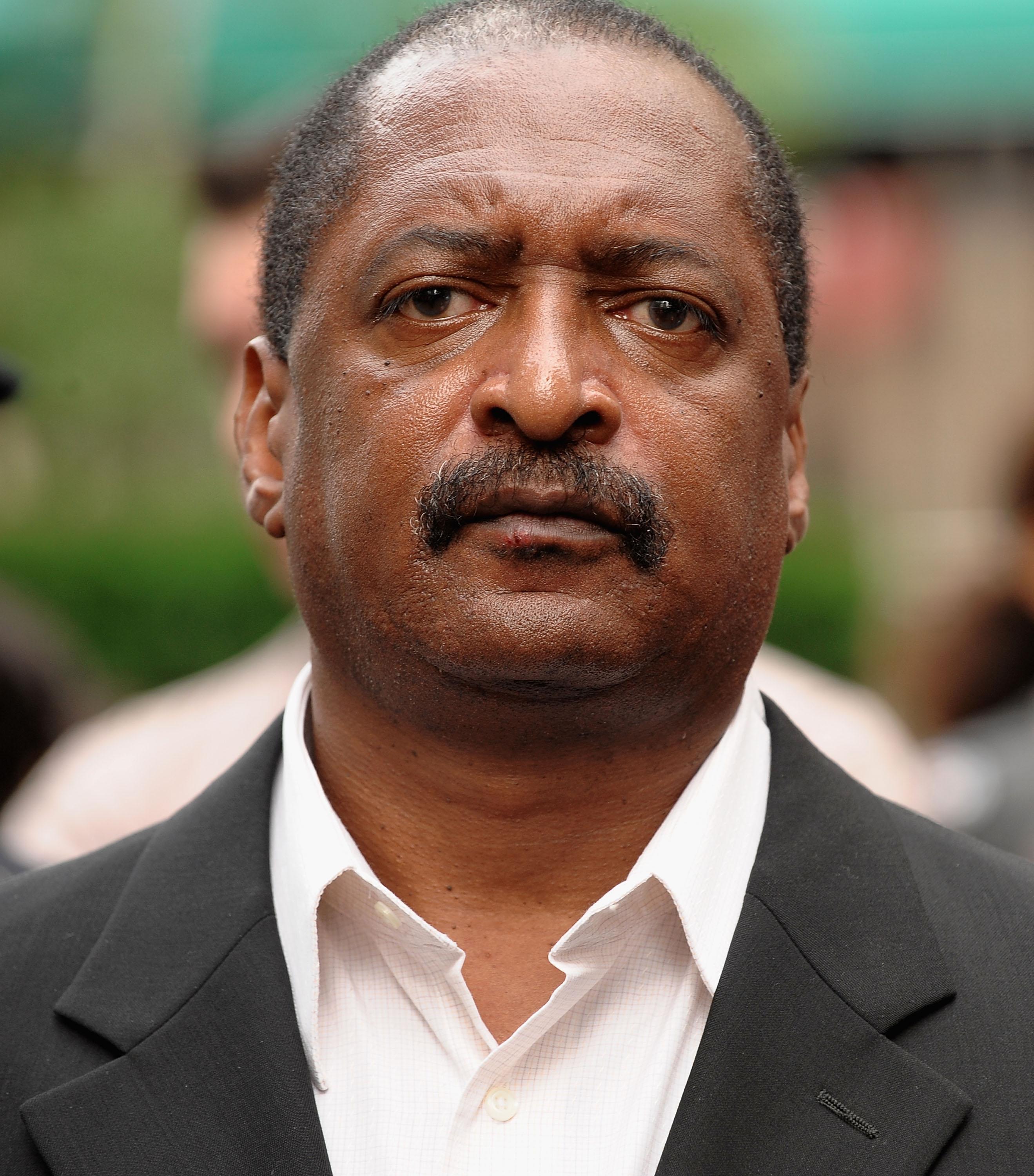 Beyonce Announces The Feeding America Show Your Helping Hand Campaign