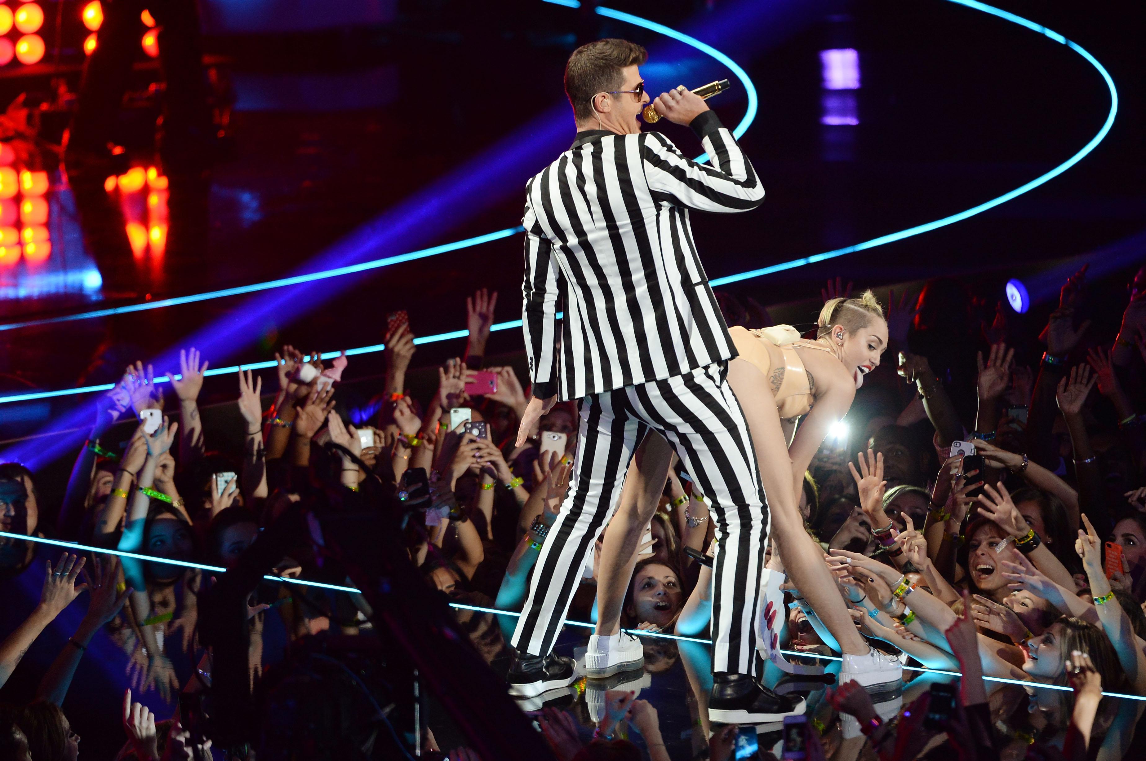 2013 MTV Video Music Awards - Show