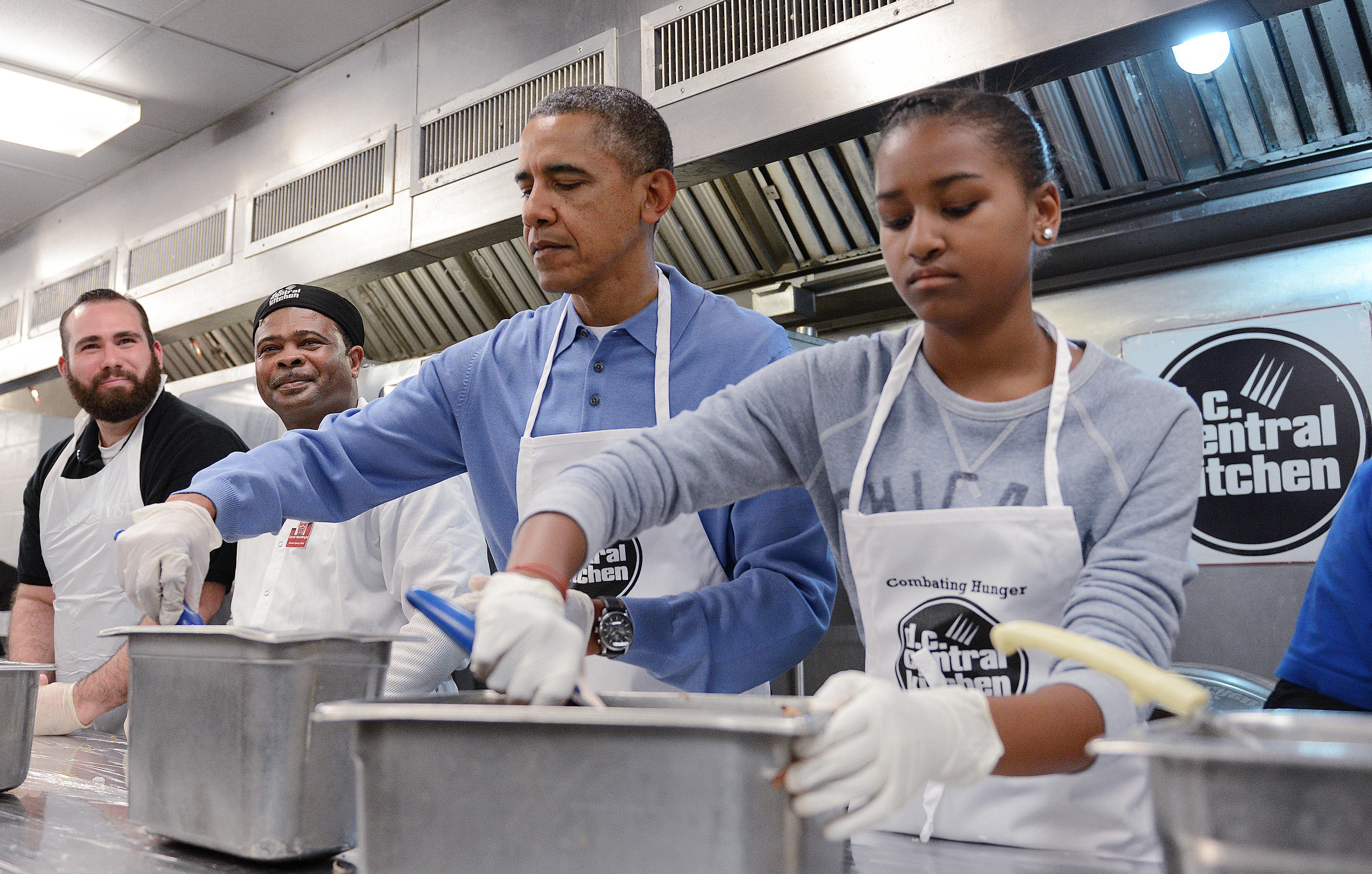 President Obama and Malia At Soup Kitchen