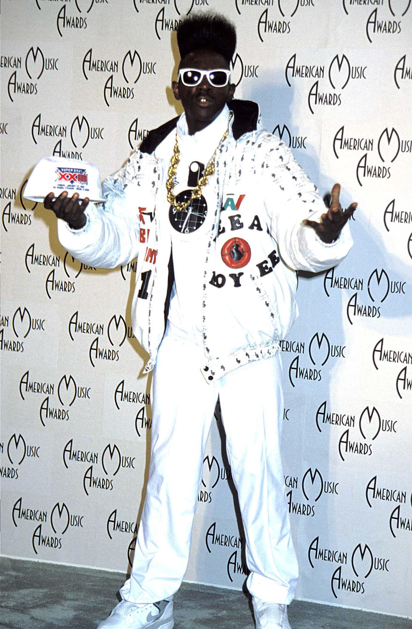 16th Annual American Music Awards