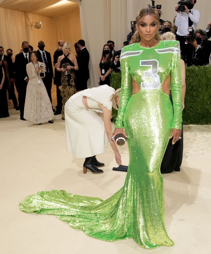 Ciara wearing Dundas