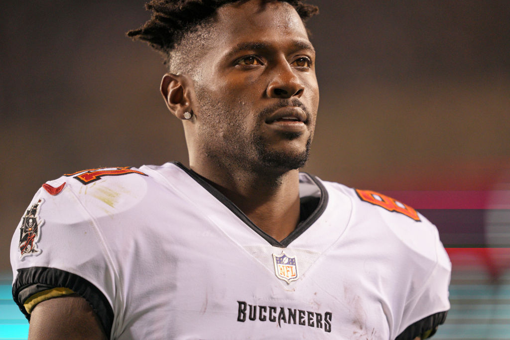 NFL: OCT 14 Buccaneers at Eagles